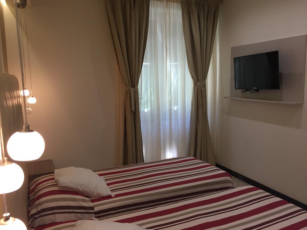 Villa Accini Μοντερόσο αλ Μάρε Εξωτερικό φωτογραφία